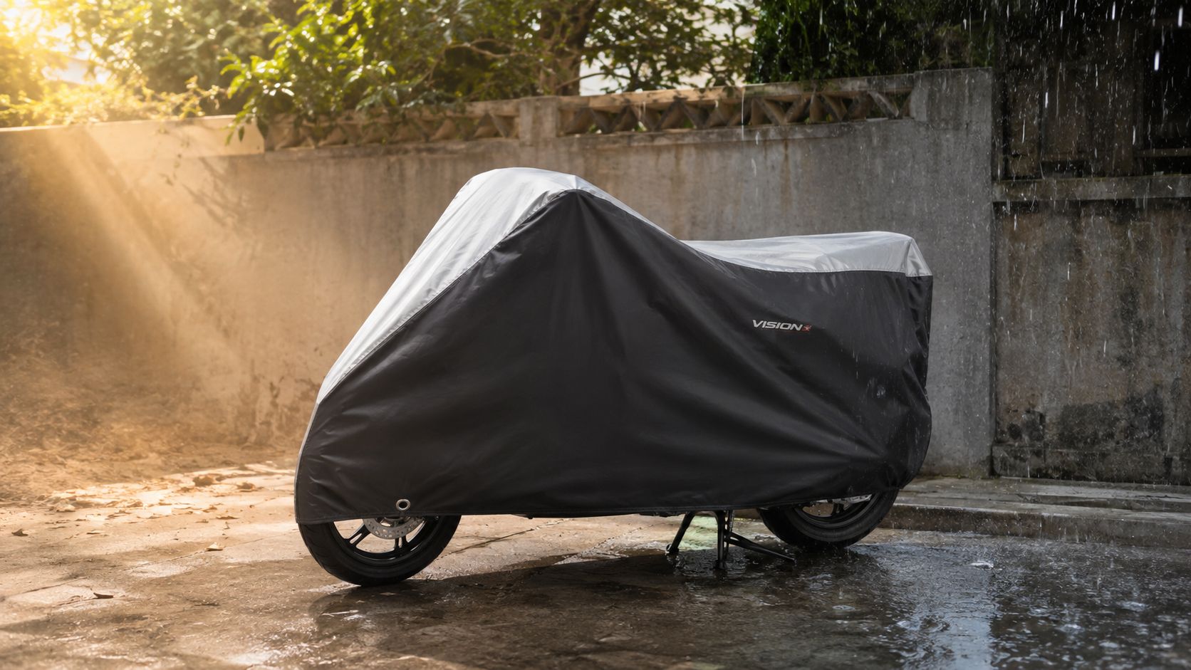 Bạt trùm xe bảo vệ Honda Vision khi đỗ ngoài trời